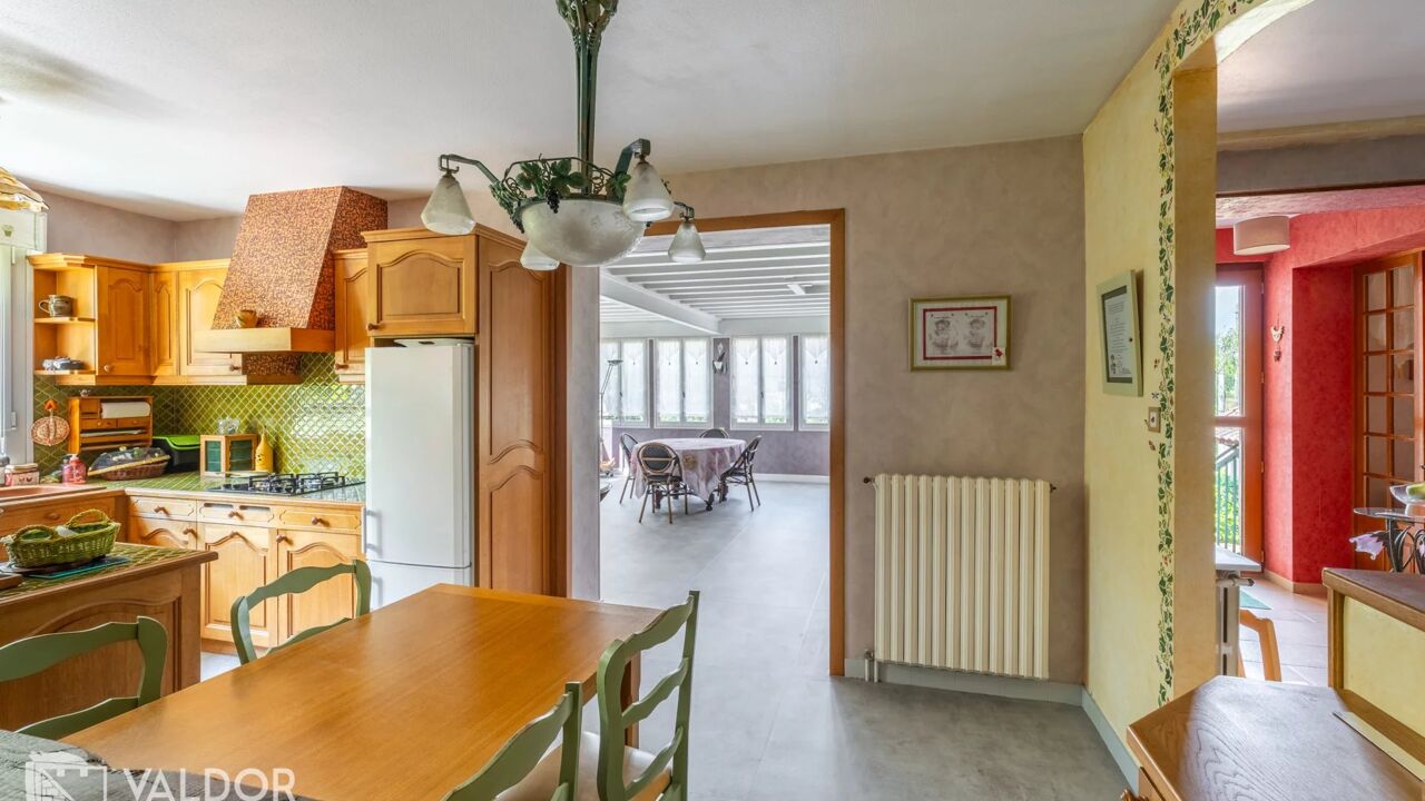 maison 8 pièces 341 m2 à vendre à Cercié (69220)