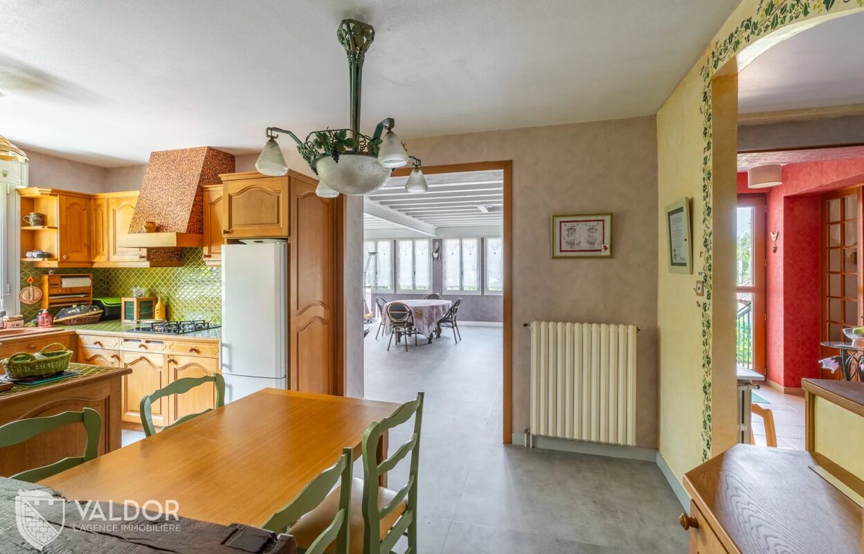 maison 8 pièces 341 m2 à vendre à Cercié (69220)