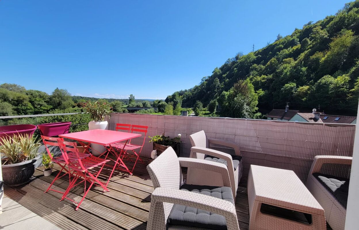 appartement 6 pièces 119 m2 à vendre à Sainte-Suzanne (25630)