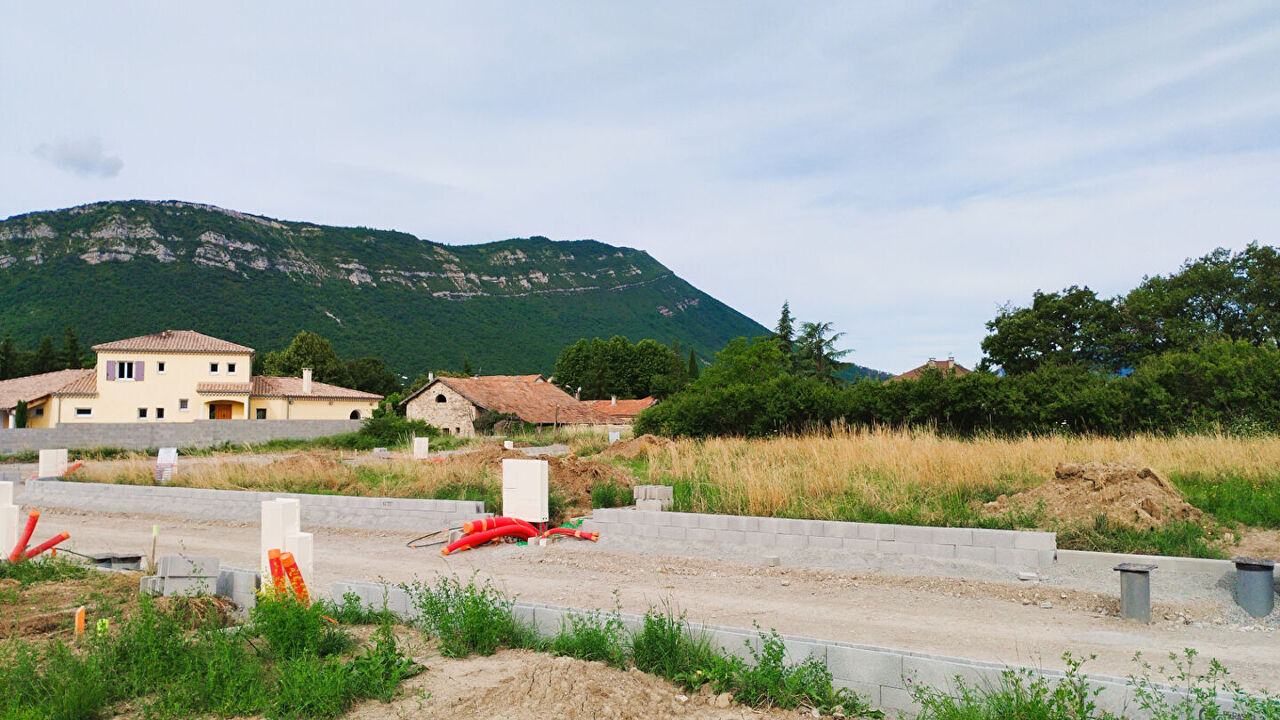 terrain  pièces 401 m2 à vendre à Laragne-Montéglin (05300)