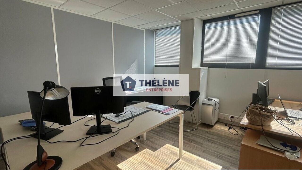 bureau  pièces 400 m2 à vendre à Castelnau-le-Lez (34170)