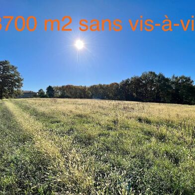 Terrain 3746 m²