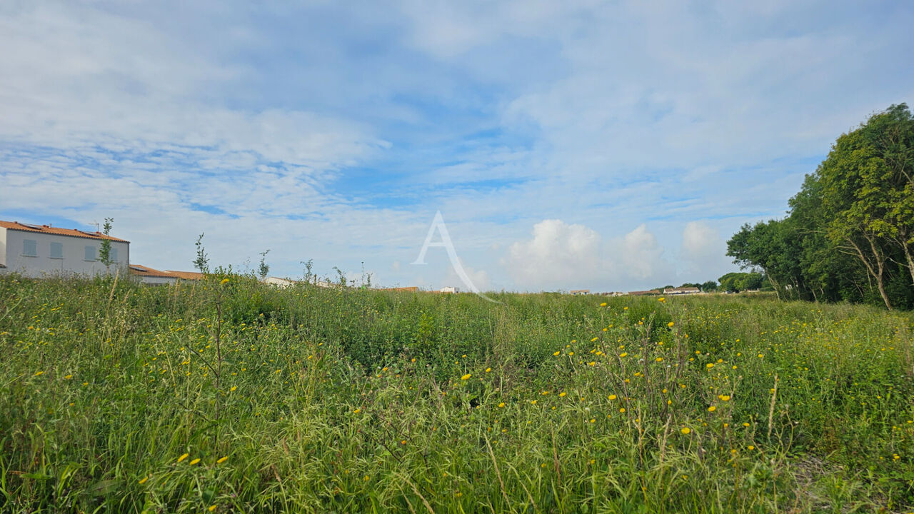 terrain  pièces 409 m2 à vendre à Port-des-Barques (17730)