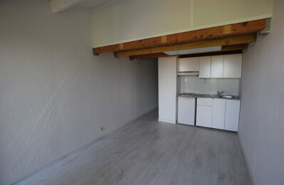 location appartement 527 € CC /mois à proximité de Lunel (34400)