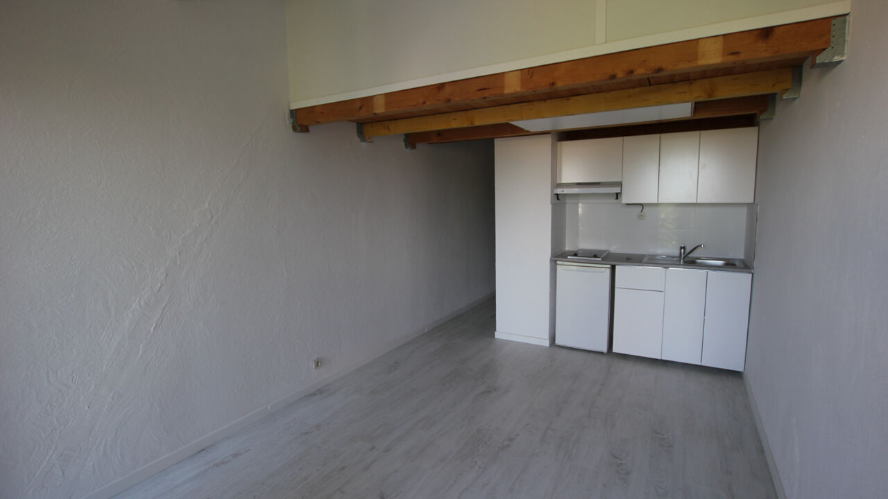 appartement 1 pièces 20 m2 à louer à Aigues-Mortes (30220)