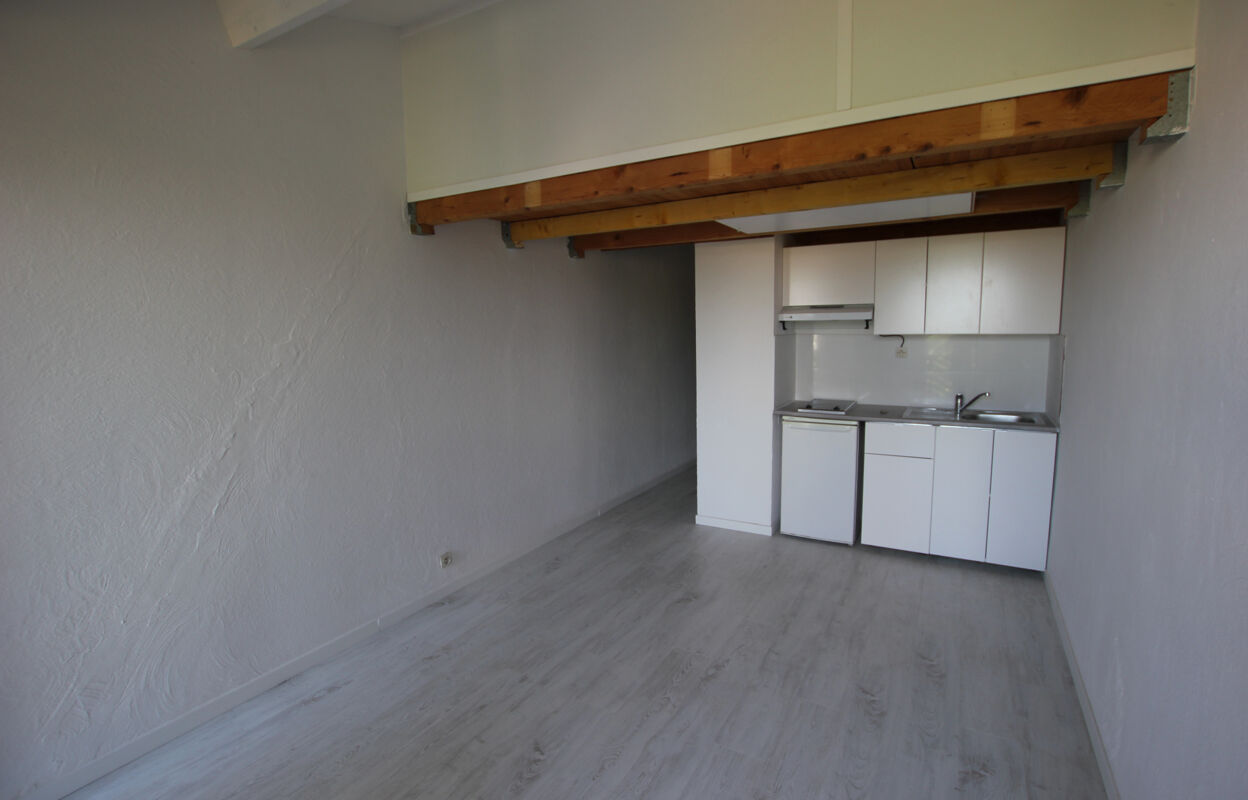 appartement 1 pièces 20 m2 à louer à Aigues-Mortes (30220)