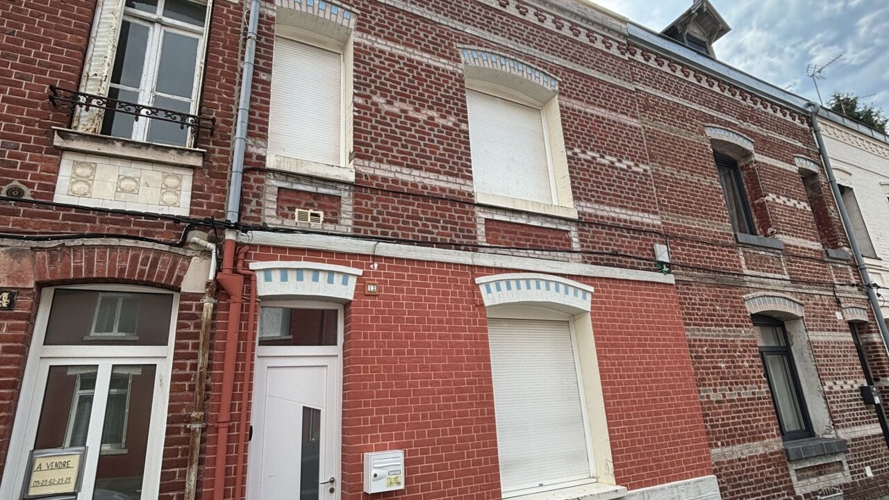 maison 6 pièces 147 m2 à vendre à Saint-Quentin (02100)