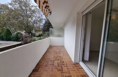 location appartement 810 € CC /mois à proximité de Sanary-sur-Mer (83110)