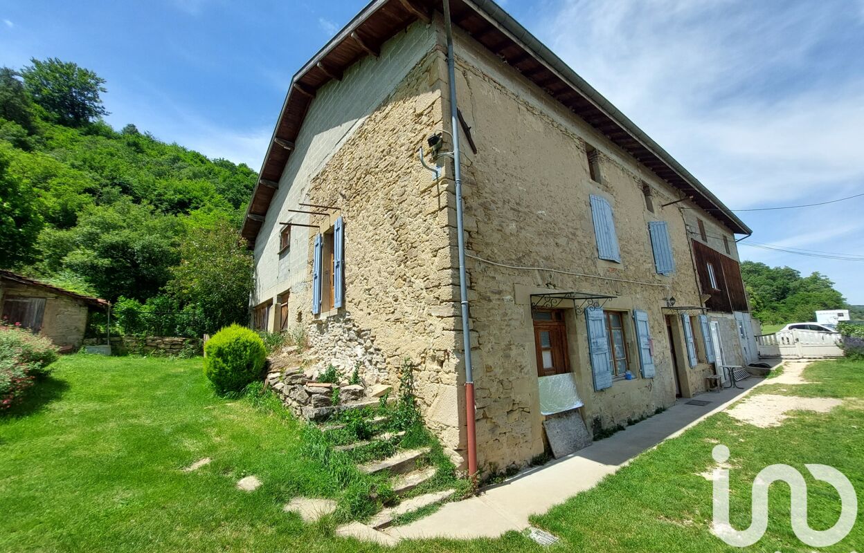 immeuble  pièces 319 m2 à vendre à Montchenu (26350)