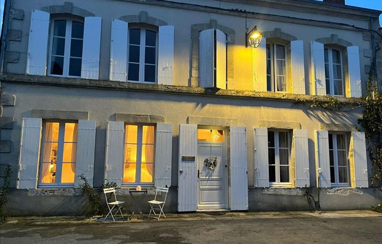 maison 10 pièces 267 m2 à vendre à Lévignac-de-Guyenne (47120)