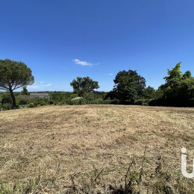 Terrain  572900 €