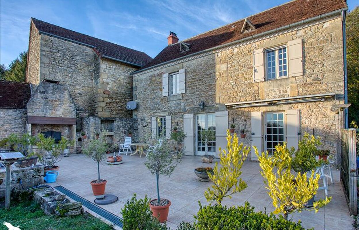 maison 8 pièces 190 m2 à vendre à Badefols-d'Ans (24390)