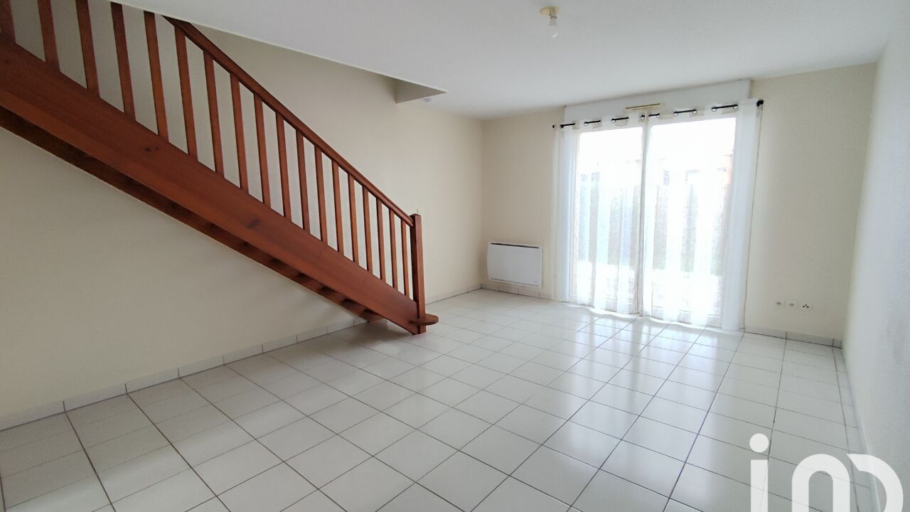 appartement 3 pièces 65 m2 à vendre à Les Billaux (33500)