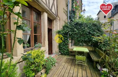 vente maison 302 100 € à proximité de Senneçay (18340)