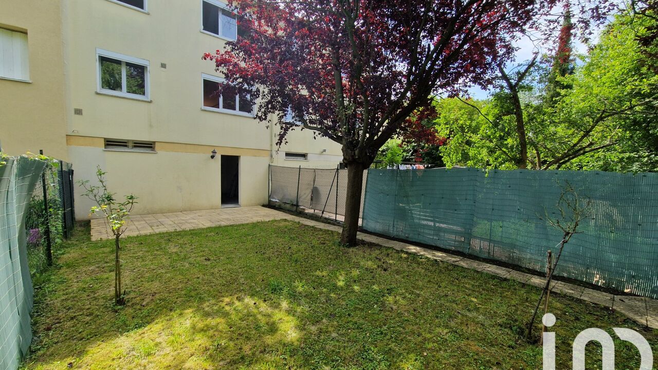 maison 6 pièces 10 m2 à vendre à La Queue-en-Brie (94510)