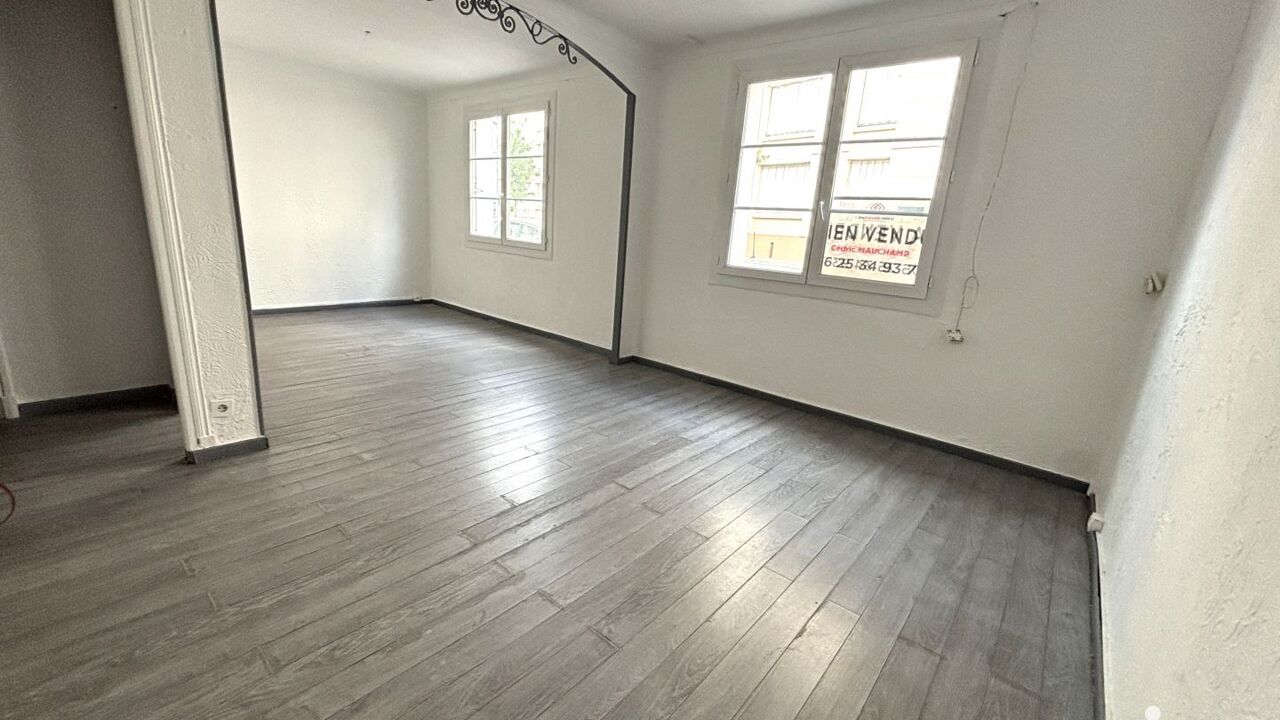 appartement 2 pièces 48 m2 à vendre à Saint-Raphaël (83530)