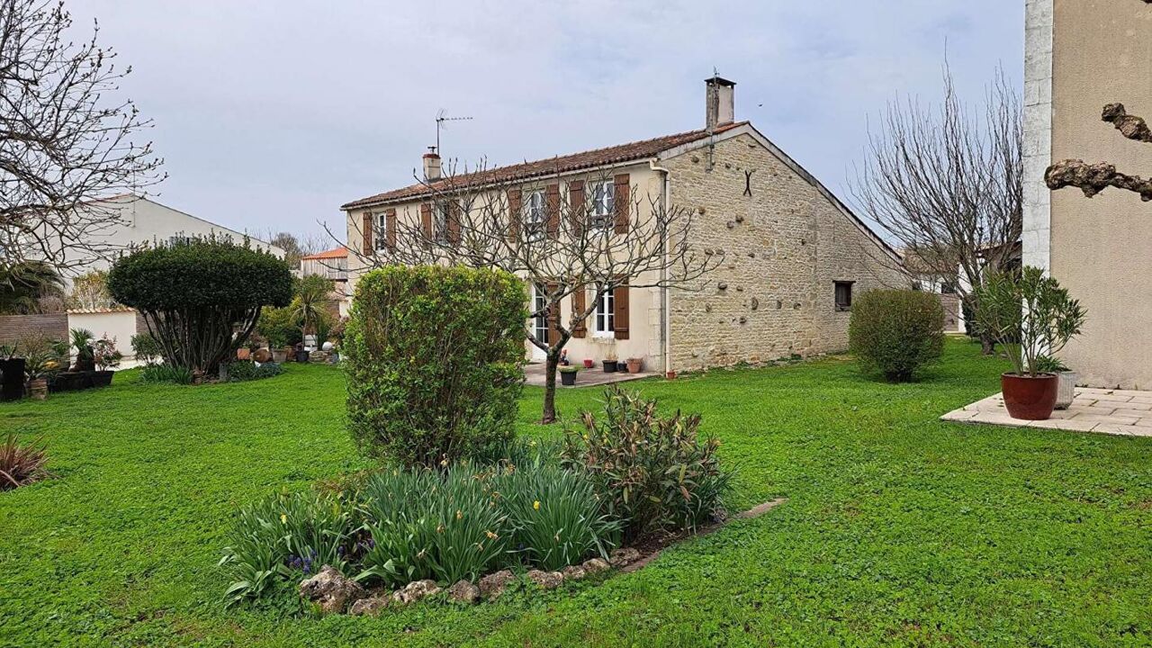 maison 6 pièces 130 m2 à vendre à Saint-Médard-d'Aunis (17220)