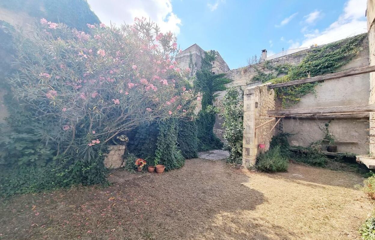 maison 5 pièces 213 m2 à vendre à Tarascon (13150)