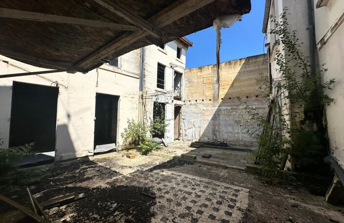 IMMEUBLE  À Vendre — photo 3