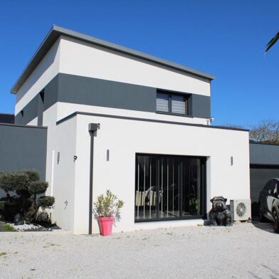 Maison 7 pièces 174 m²