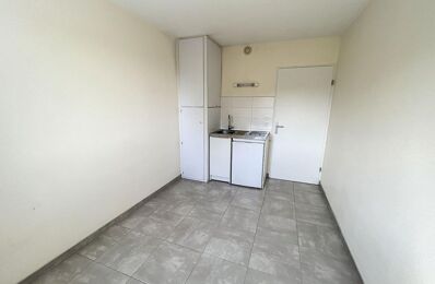 location appartement 360 € CC /mois à proximité de Chambray-Lès-Tours (37170)