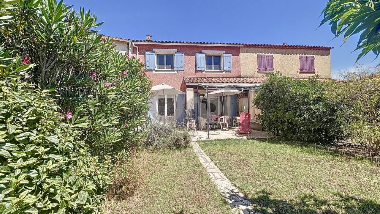 maison 4 pièces 82 m2 à vendre à Roquebrune-sur-Argens (83520)