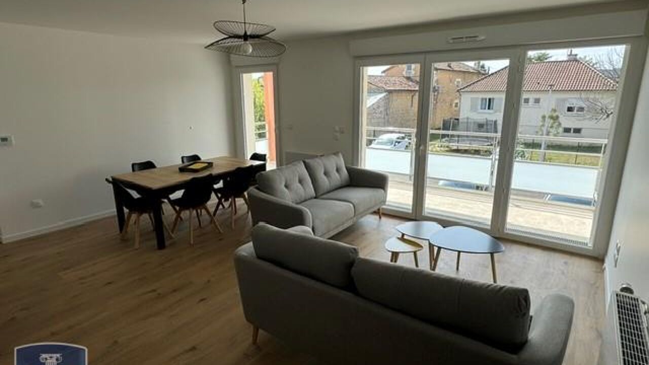 appartement 4 pièces 81 m2 à louer à Saint-Benoît (86280)