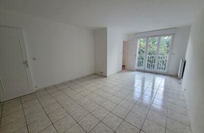 location appartement 545 € CC /mois à proximité de Nivelle (59230)