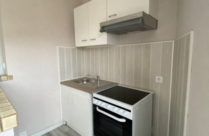 APPARTEMENT T2 A LOUER CASTELJALOUX — photo 2