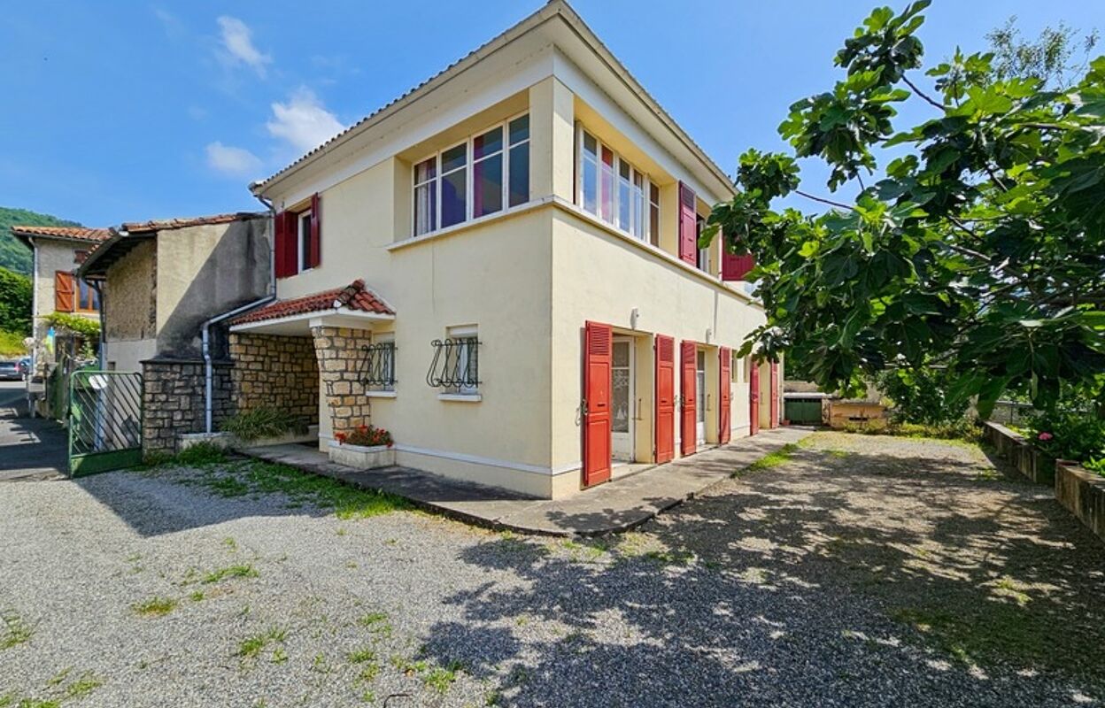 maison 6 pièces 152 m2 à vendre à Sengouagnet (31160)