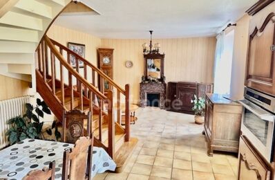 vente maison 136 300 € à proximité de Huelgoat (29690)