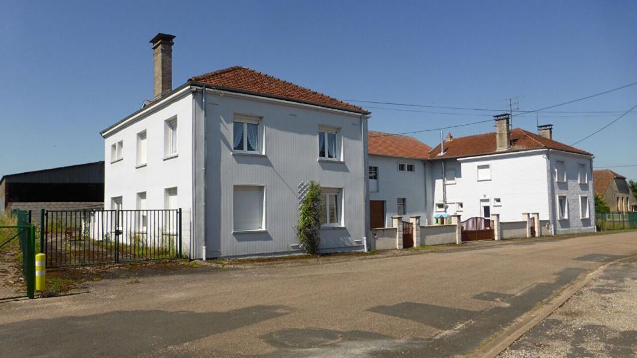 maison 10 pièces 220 m2 à vendre à Semilly (52700)