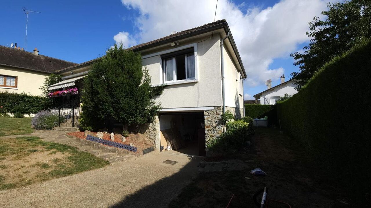 maison 7 pièces 118 m2 à vendre à L'Aigle (61300)