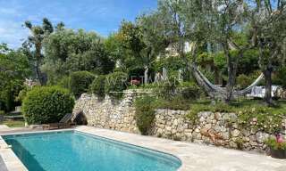 Maison 4 Pièces 201 m² à vendre à Châteauneuf-Grasse (06740)