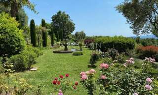 Maison 4 Pièces 201 m² à vendre à Châteauneuf-Grasse (06740)
