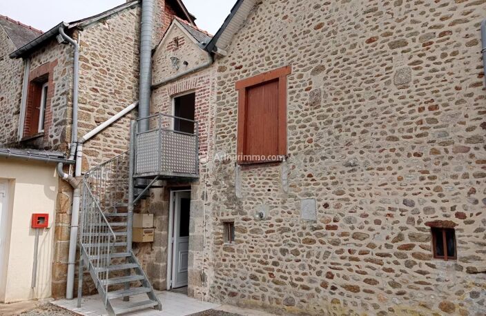 VILLAINES LA JUHEL - Ensemble immobilier — photo 2