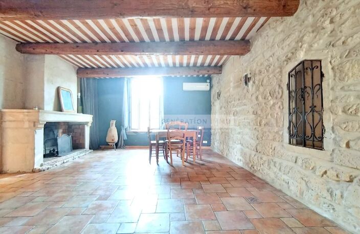 Mas de village au coeur de Fontvieille avec piscine et hangar — photo 3