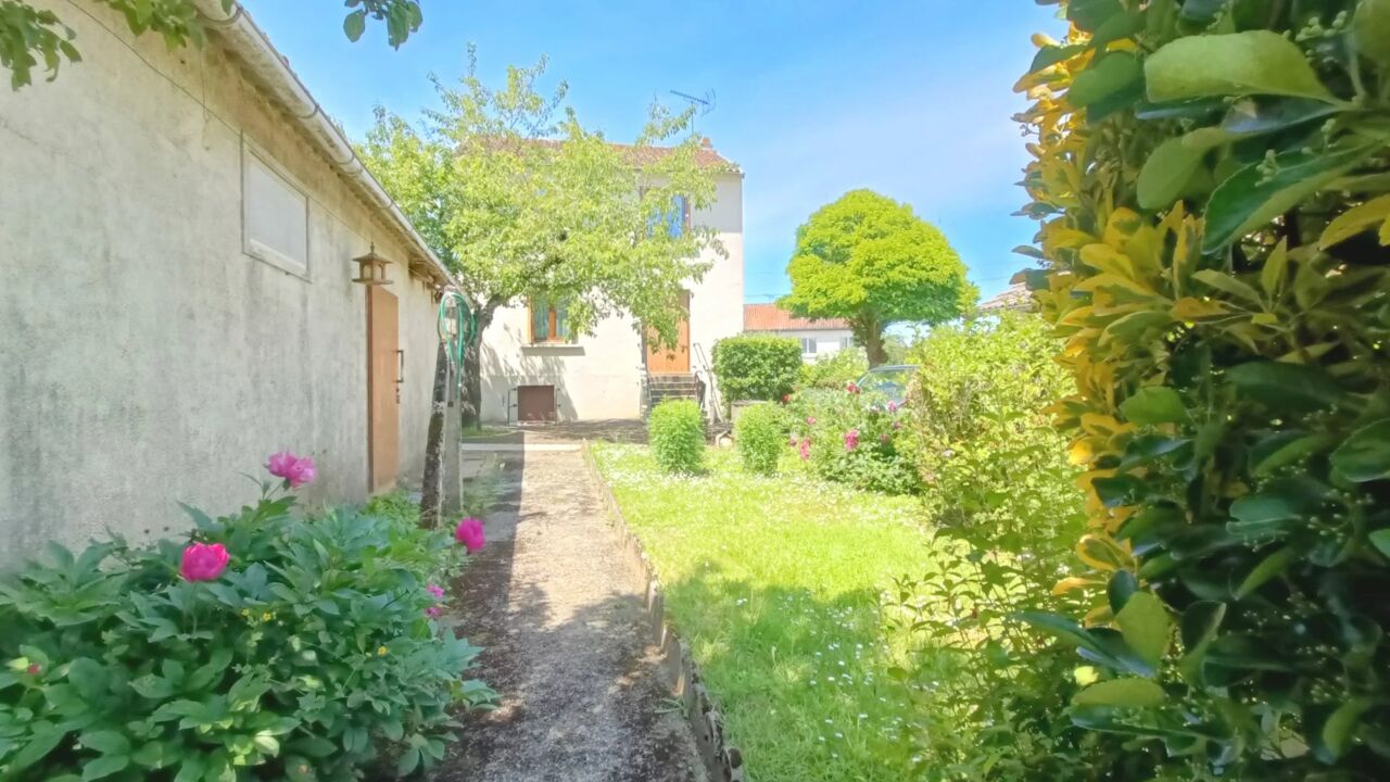 maison 5 pièces 78 m2 à vendre à Vasles (79340)