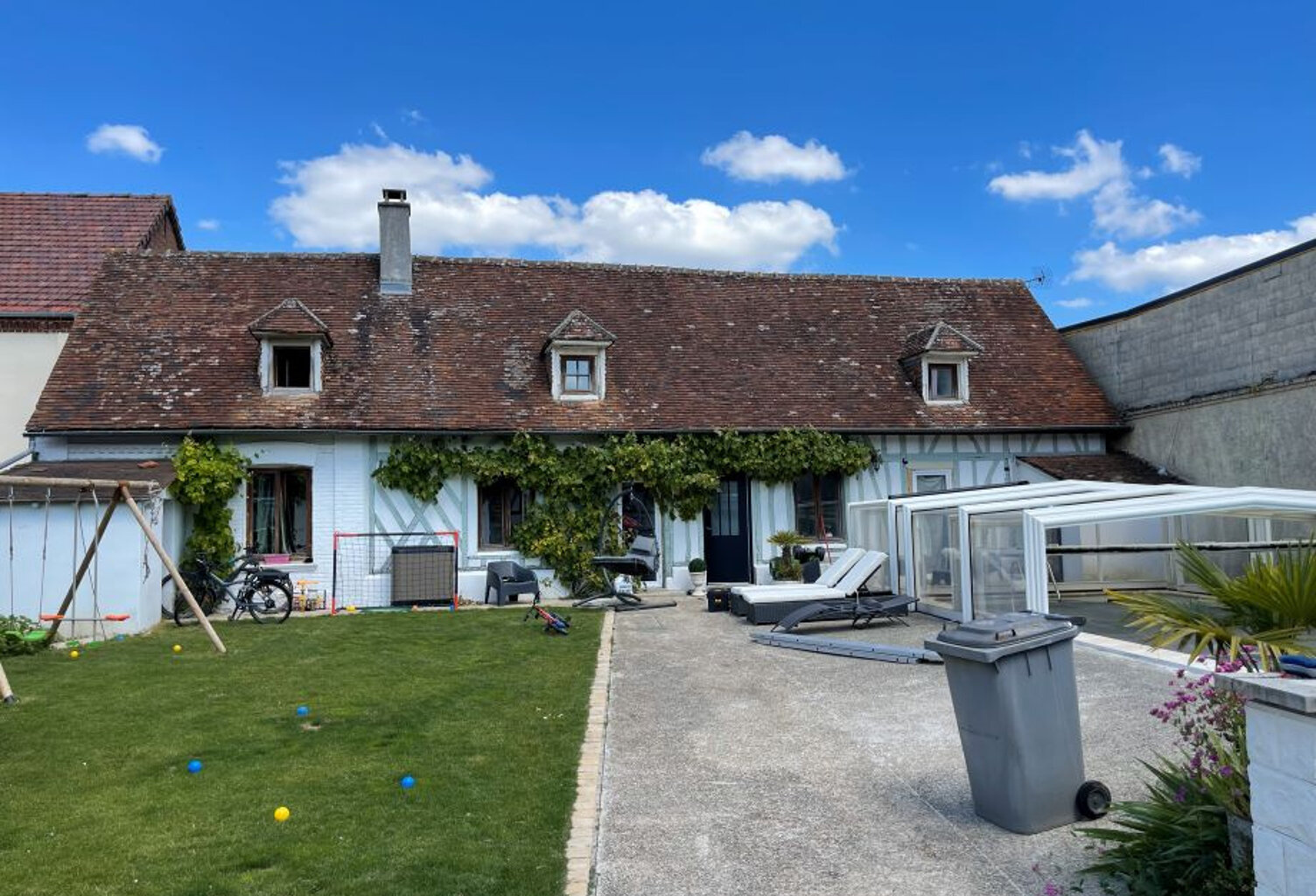 À 15 Km de Beauvais, ensemble immobilier de 2 maisons à ache — photo 1