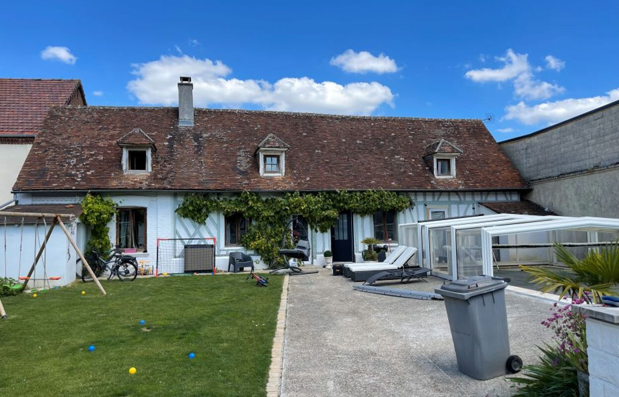 maison 6 pièces 270 m2 à vendre à Beauvais (60000)