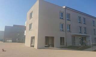 Commerce  156 m² à louer à Anse (69480)