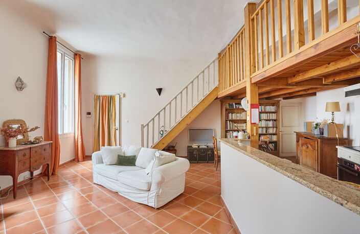 AIX EN PROVENCE APPARTEMENT TYPE 3  68 m2 COURS MIRABEAU — photo 2