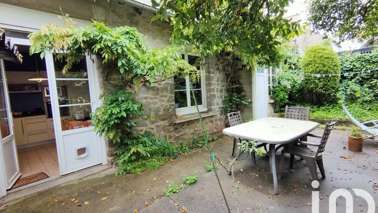 maison 5 pièces 104 m2 à vendre à Fougères (35300)