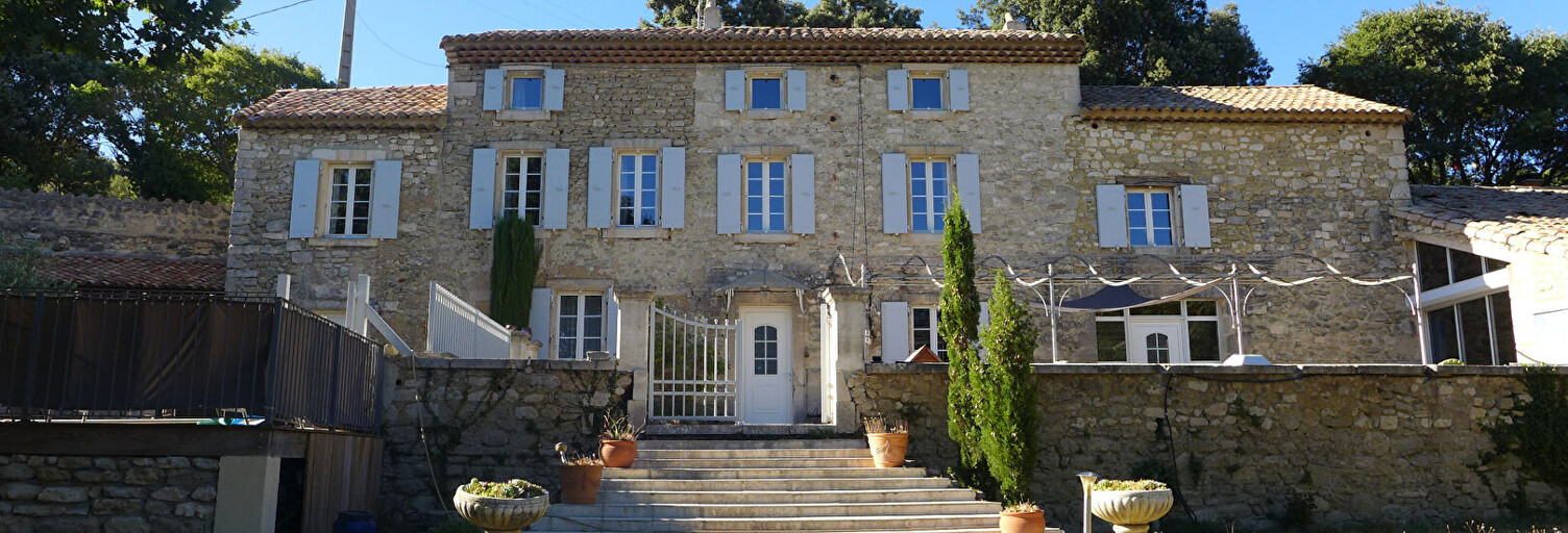 Maison 17 Pièces 450 m² à vendre à Clansayes (26130)