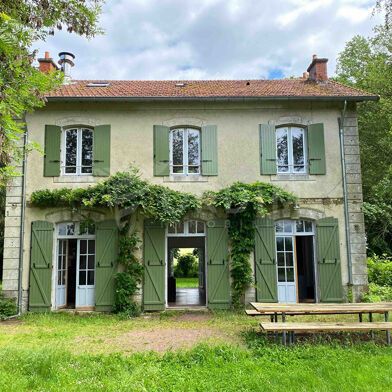 Maison 7 pièces 145 m²