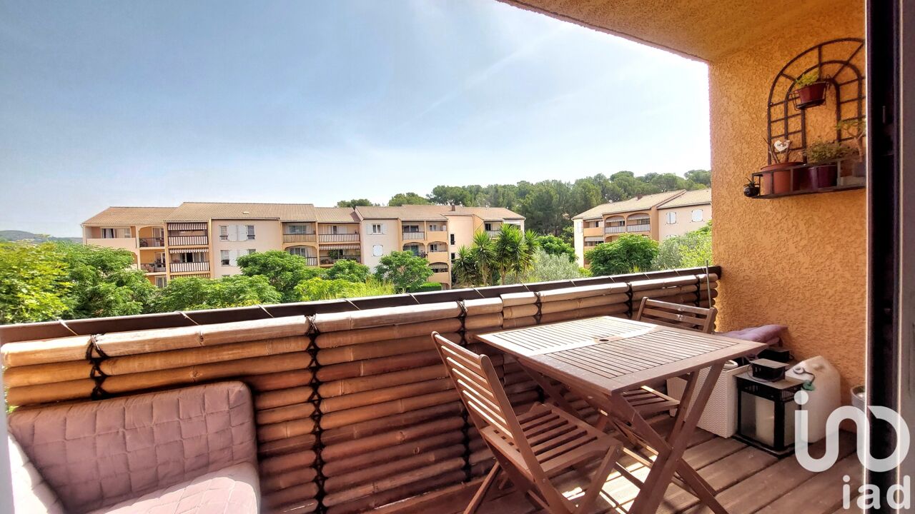 appartement 3 pièces 69 m2 à vendre à Hyères (83400)