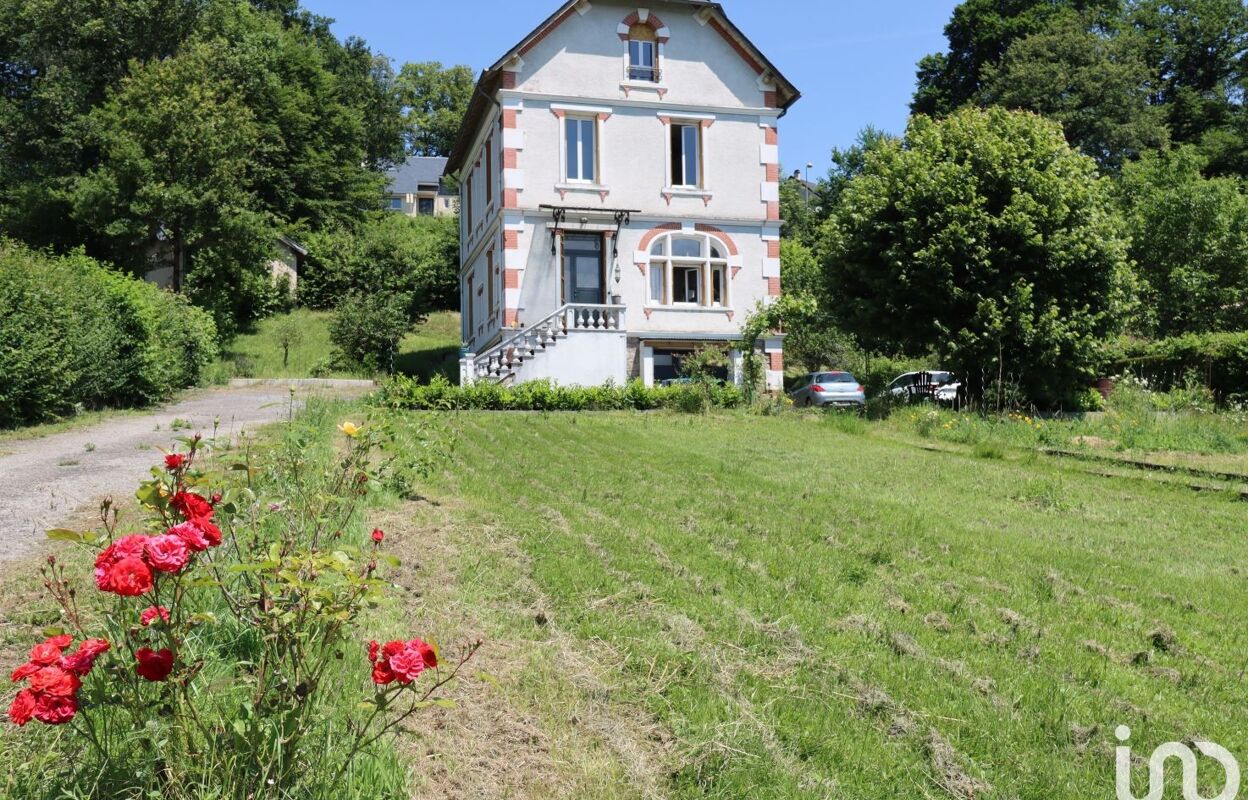 maison 6 pièces 141 m2 à vendre à Ydes (15210)