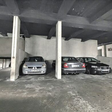 Parking 12 m²