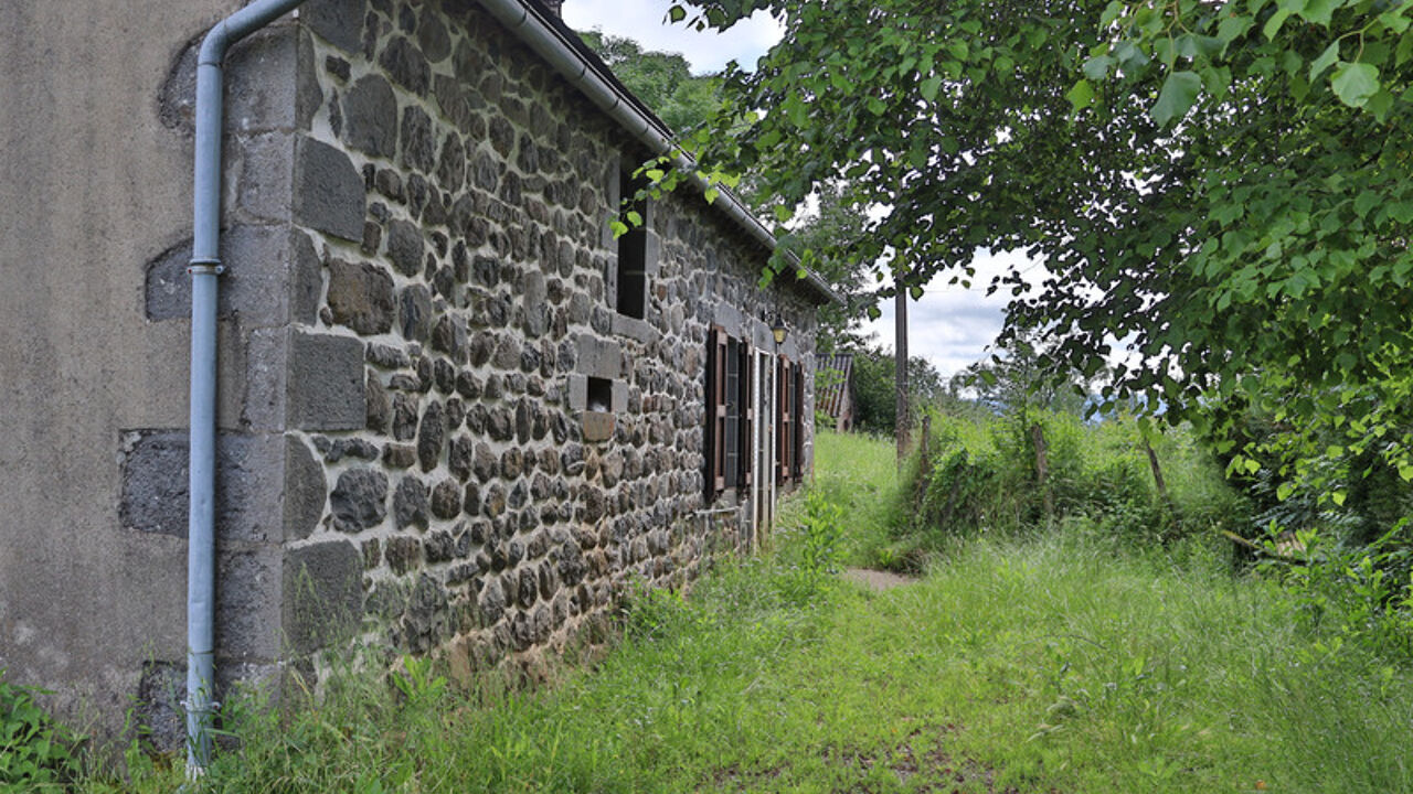 maison 5 pièces 45 m2 à vendre à Anglards-de-Salers (15380)