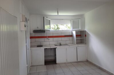 location appartement 480 € CC /mois à proximité de La Moule (97160)